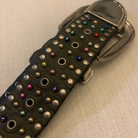 Sandcastle Original Studded Leather Belt - Picture 6 of 11